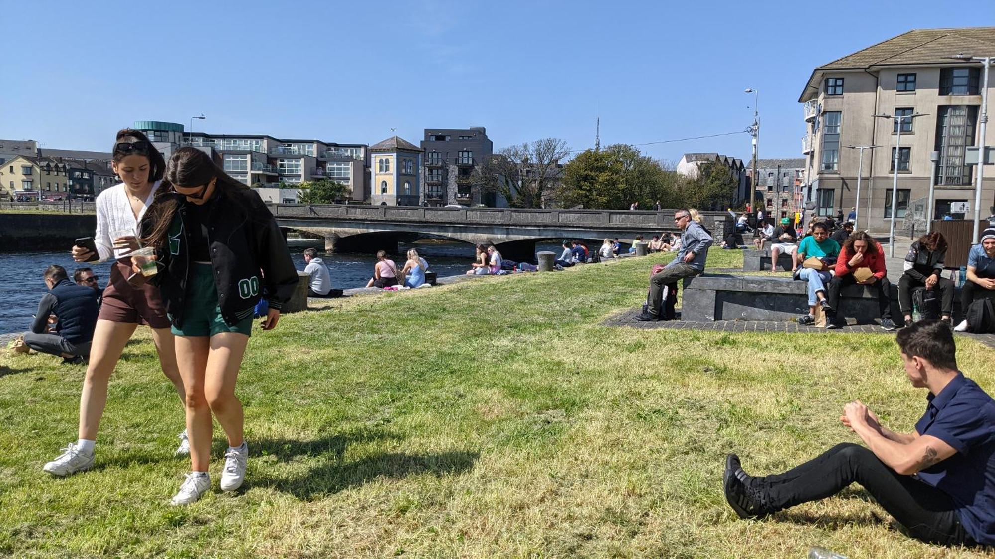 Heart Of City Centre Stunning View Galway Dış mekan fotoğraf